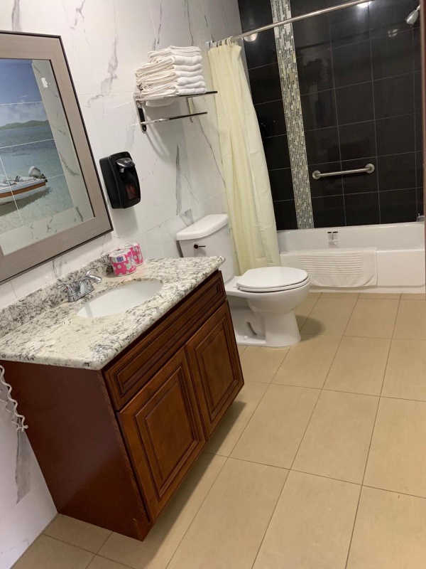 norwalk inn & suites image 6